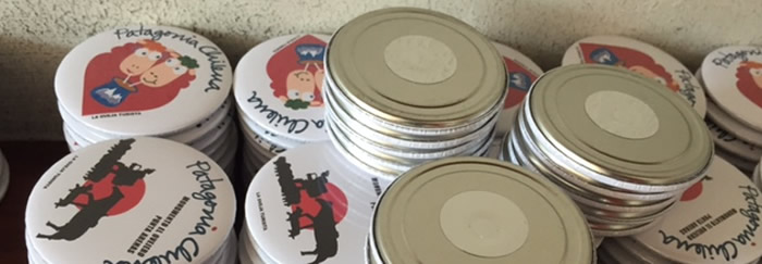Chapitas iman corporativas como recuerdo para Patagonia Chilena